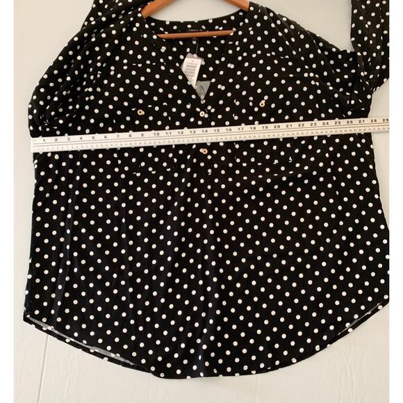 TORRID Women’s Harper Challis Long Sleeve Blouse, Deep Black, White Dots Size 3X - Picture 8 of 16